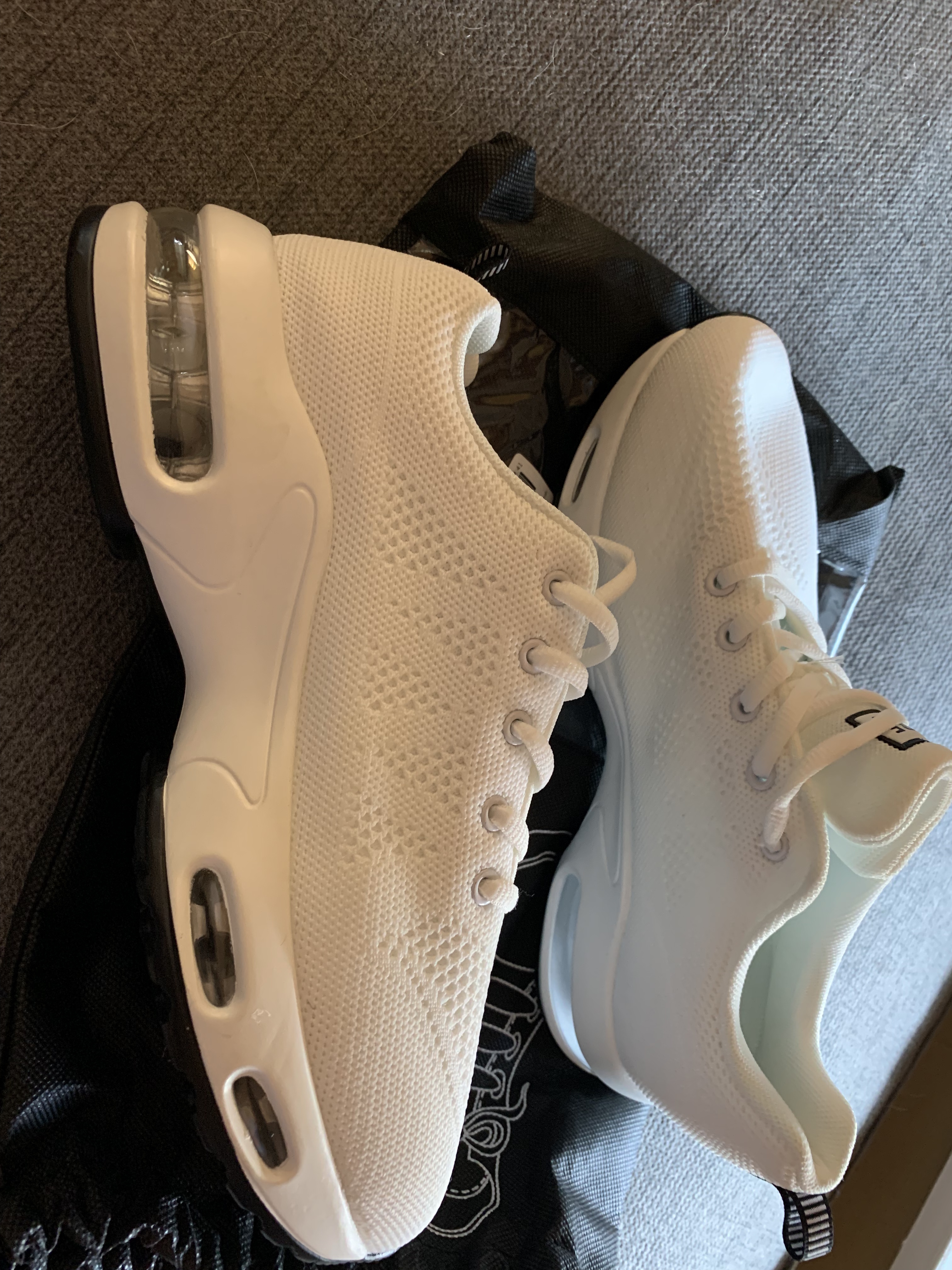 AUPERF Women's Tennis Shoes comparison against other budget athletic shoe options showing value positioning