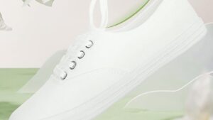 Tuopin Womens White Canvas Sneakers Low Top Lace Up Canvas