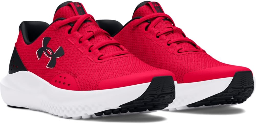 Under Armour Boys' Grade School Surge